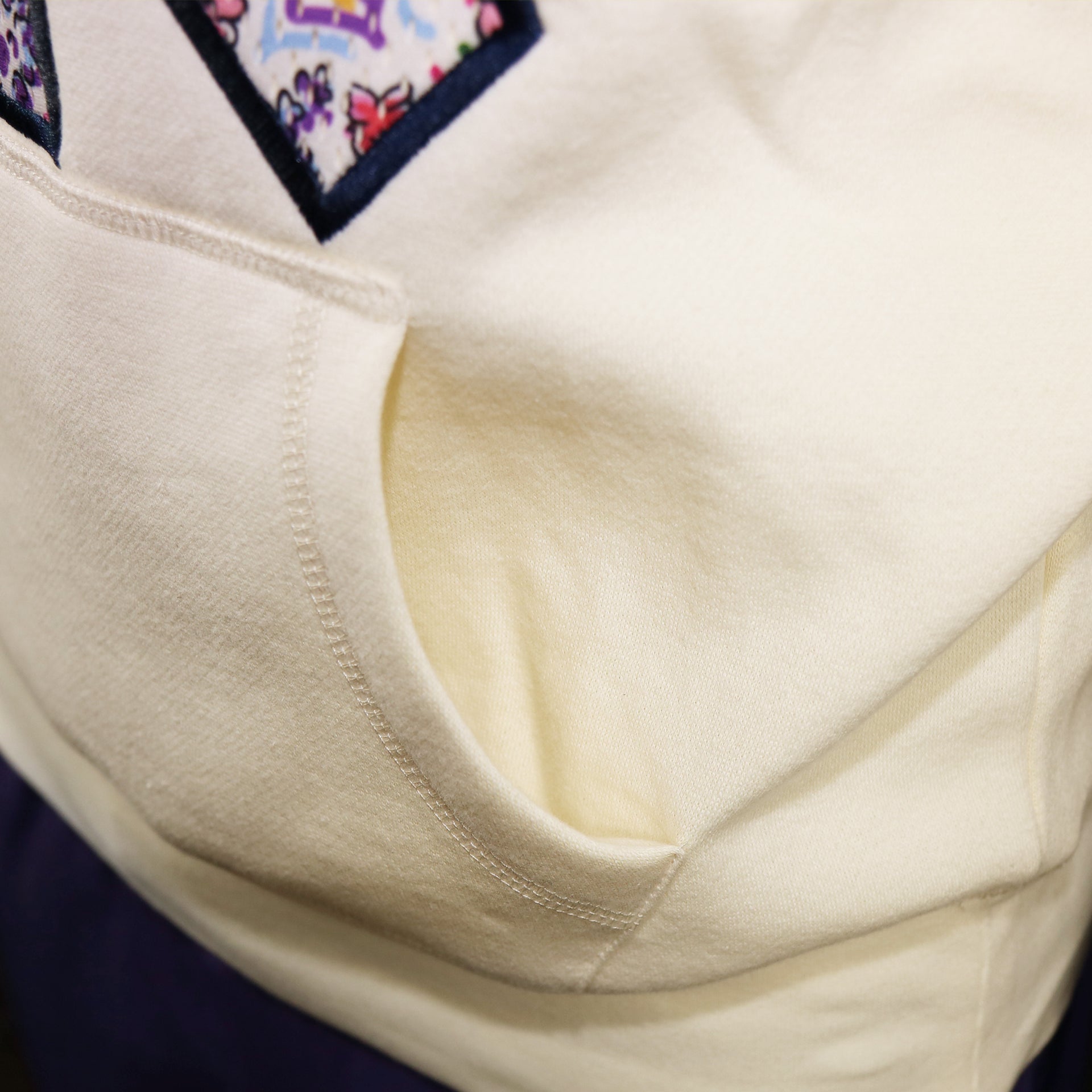 The Main Pocket on the New York Yankees Floral MLB Pullover Hoodies | Cream Pullover Hoodie