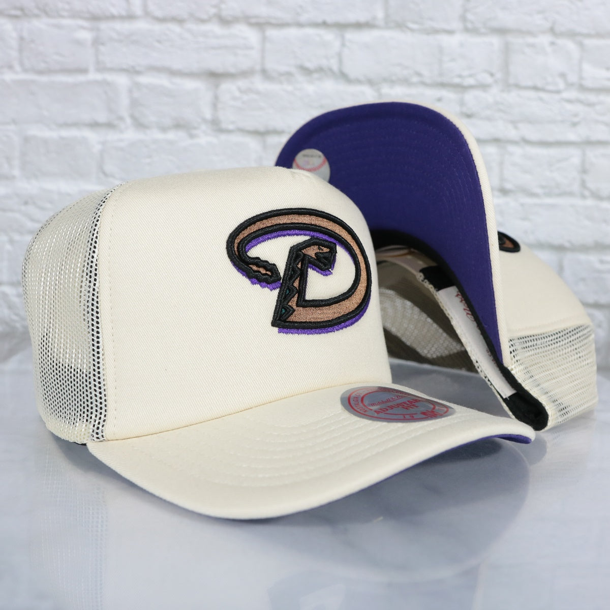 Arizona Diamondbacks Cooperstown Evergreen Pro Purple bottom | Off White Trucker Hat