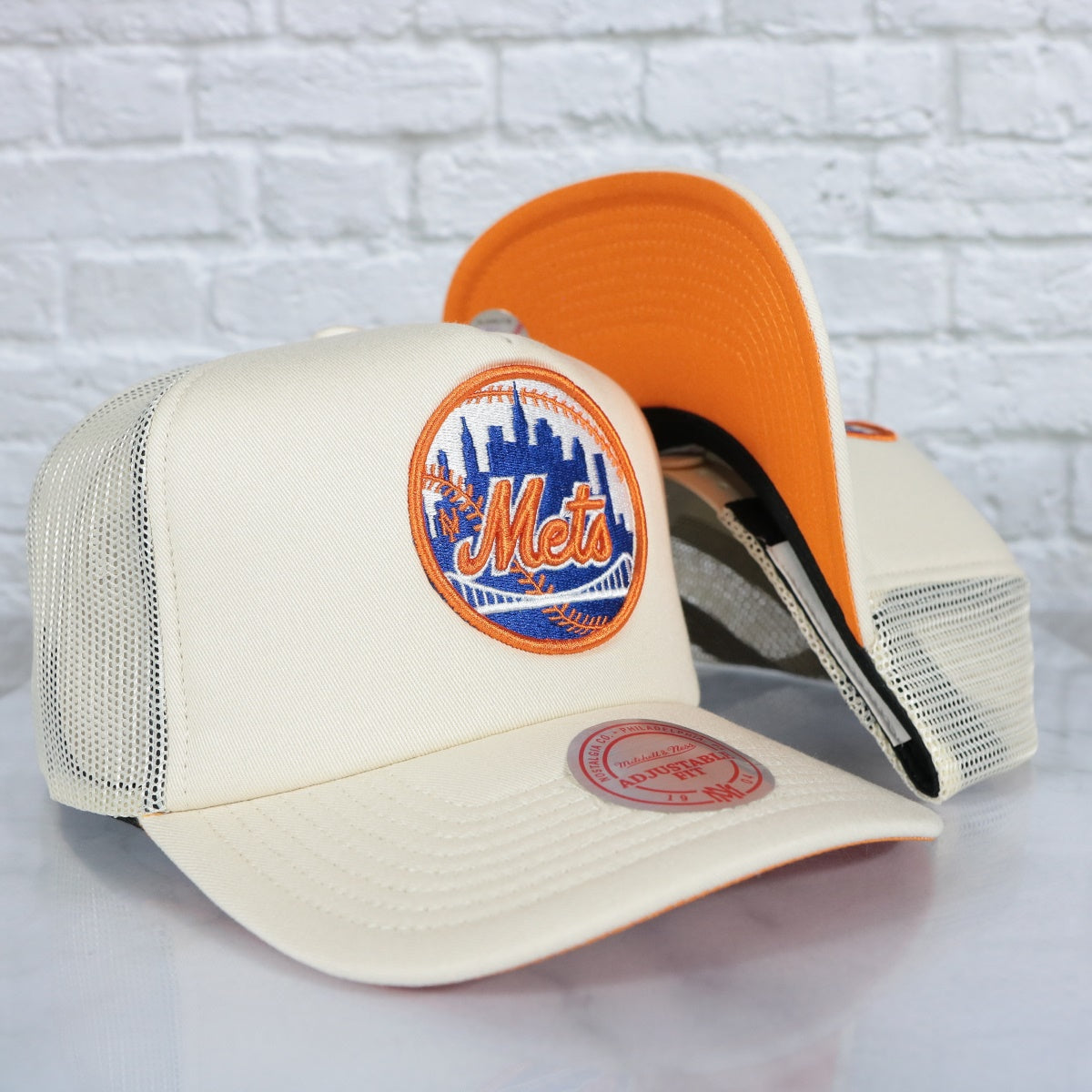New York Mets Cooperstown Evergreen Pro Orange bottom | Off White Trucker Hat