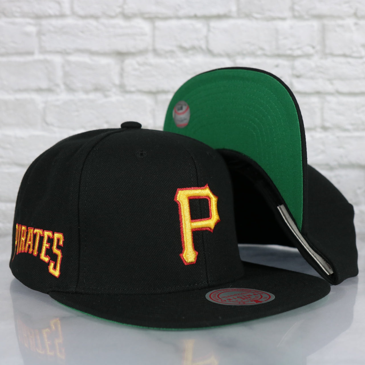 Pittsburgh Pirates Cooperstown "Pirates" script side patch Evergreen Pro Variety Pack | Black Snapback Hat