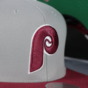 phillies logo on thePhiladelphia Phillies Cooperstown "Phillies" script side patch Evergreen Pro Variety Pack | Grey/Maroon Snapback Hat