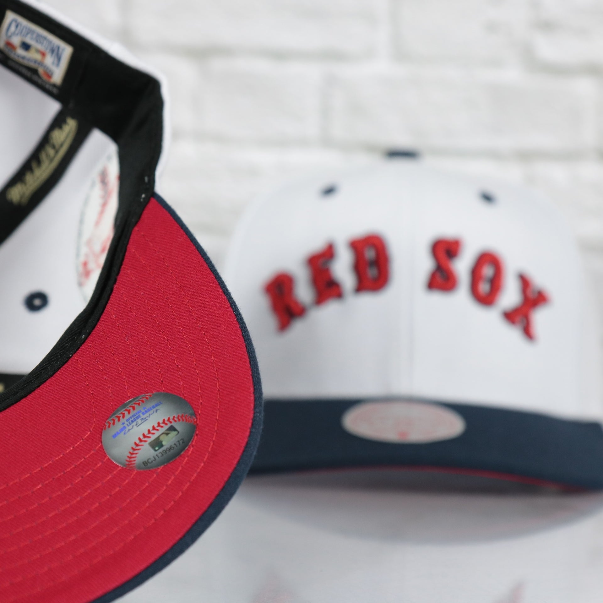 red bottom on the Boston Red Sox Cooperstown "Red Sox" Jersey Script 1961 Red Sox logo side patch Evergreen Pro | White/Navy Snapback Hat