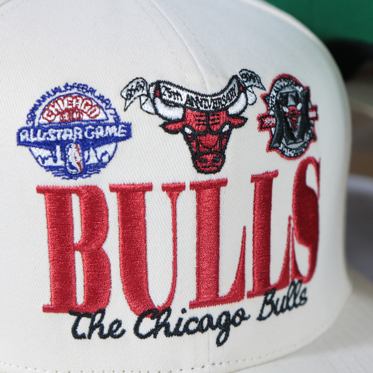 bulls vintage logos on the Chicago Bulls Hardwood Classics Reframe Retro Green bottom | Off-White Snapback Hat