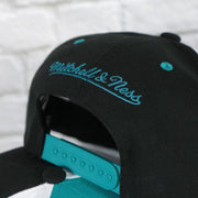 mitchell and ness logo on the San Jose Sharks NHL Billboard 2 Green bottom Tri-Tone | Teal/White/Black Snapback Hat