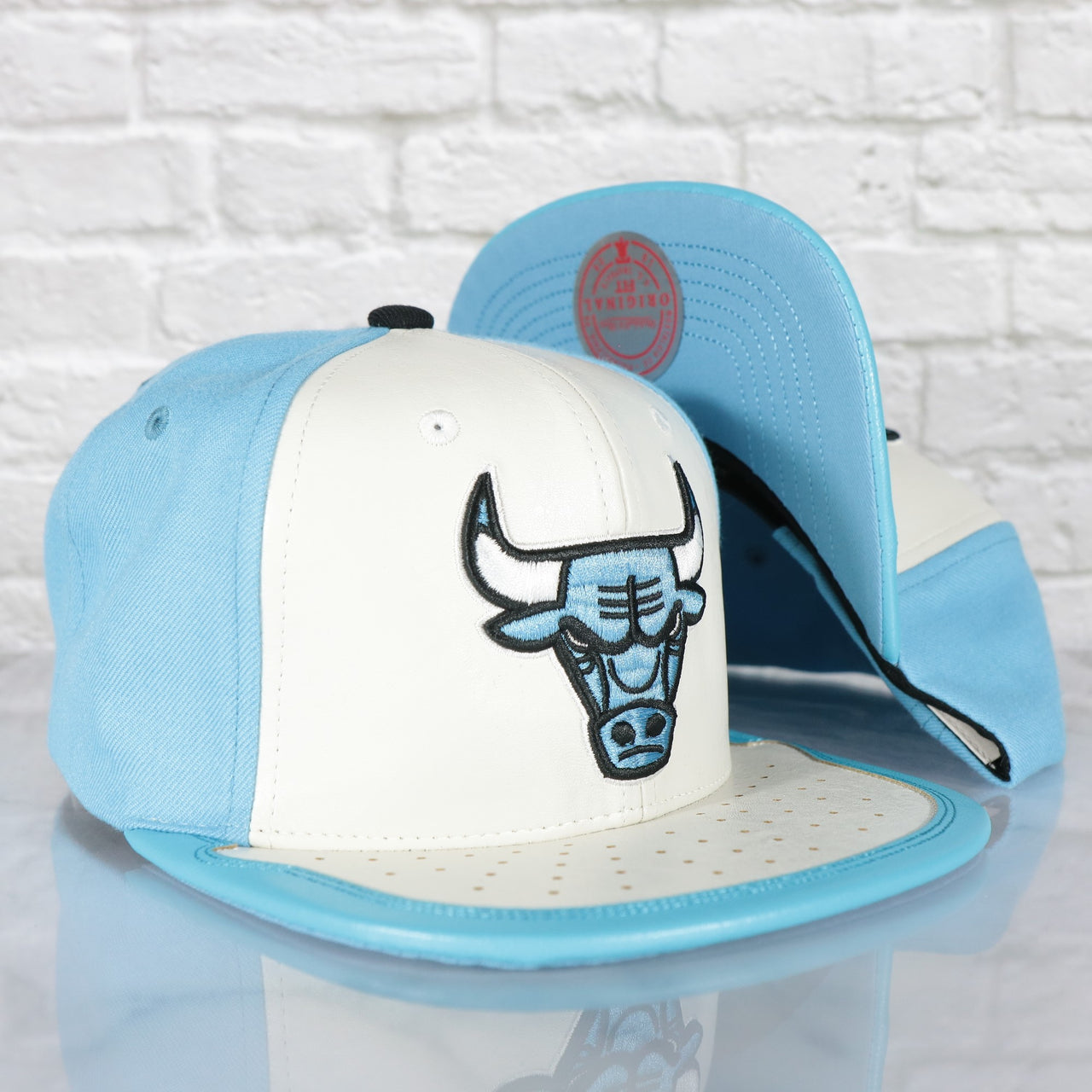 Chicago Bulls Day One Sneaker Hookup Light Blue bottom Two-Tone | White/Light Blue Snapback Hat