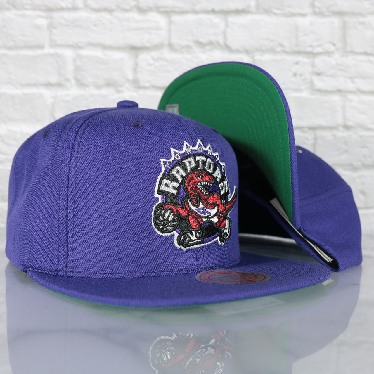 Toronto Raptors Vintage Retro NBA Team Ground 2.0 Mitchell and Ness Snapback Hat | Purple