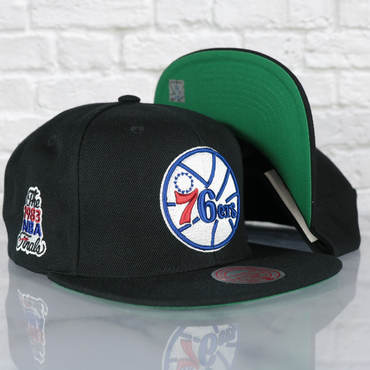 Philadelphia 76ers Hardwood Classics 1983 NBA Finals Side Patch Green Bottom | Black Snapback Hat