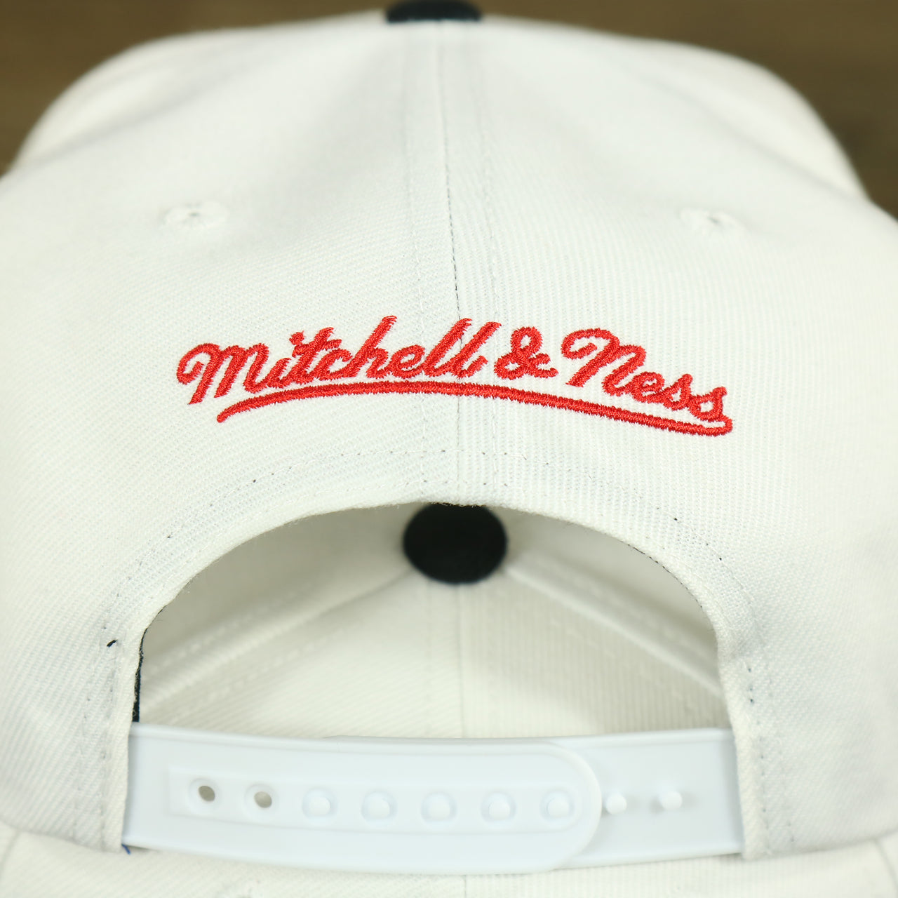 mitchell and ness logo on the back of the Chicago Bulls Vintage Retro NBA Champions 1993 Back To Back To Back Mitchell and Ness Snapback Hat | White
