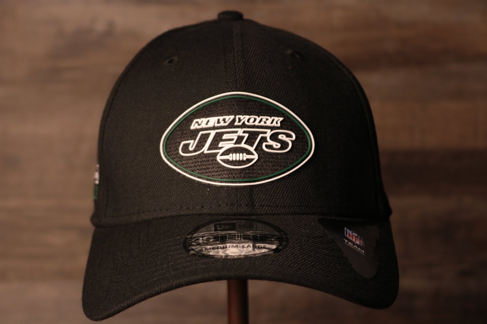 Jets 2020 NFL Draft Flexfit | New York Jets 2020 NFL Draft Black Stretch Fit the front of this cap has the jets logo in a neon sign like design