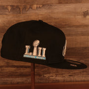 Wearer's right of the Philadelphia Eagles "Patch Up" Super Bowl LII Side Patch Gray Bottom 9Fifty Black Snapback Hat