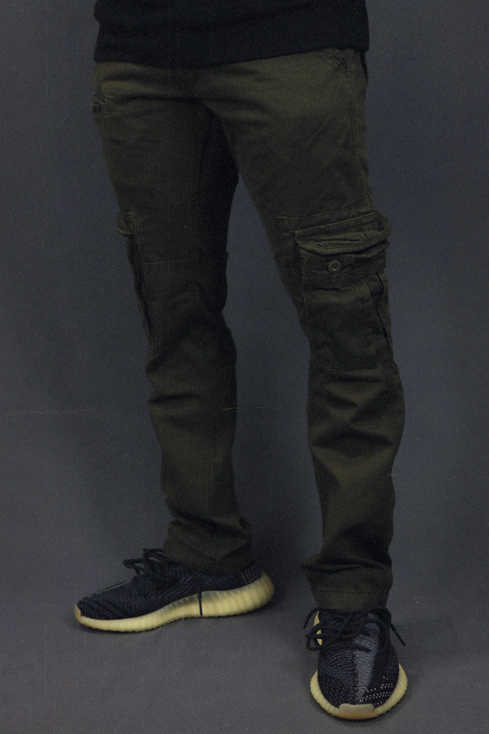 front of the Men's Army Green Combat Pants Six Pocket Cargo Pants To Match Sneakers | Army Green