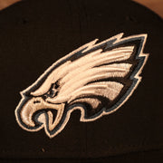 Close up of the Eagles logo on the Philadelphia Eagles "Patch Up" Super Bowl LII Side Patch Gray Bottom 9Fifty Black Snapback Hat