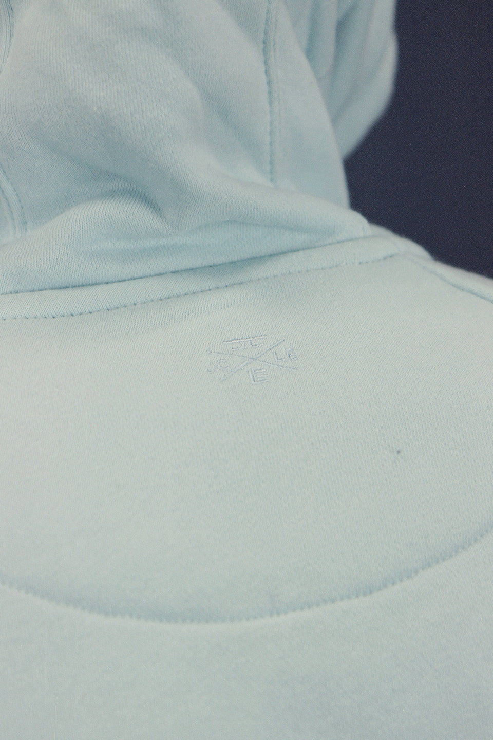logo shot on the Men's Sky Foam Fleece Zip Up Hoodie Sweatshirt Jogger Top To Match Sneakers
