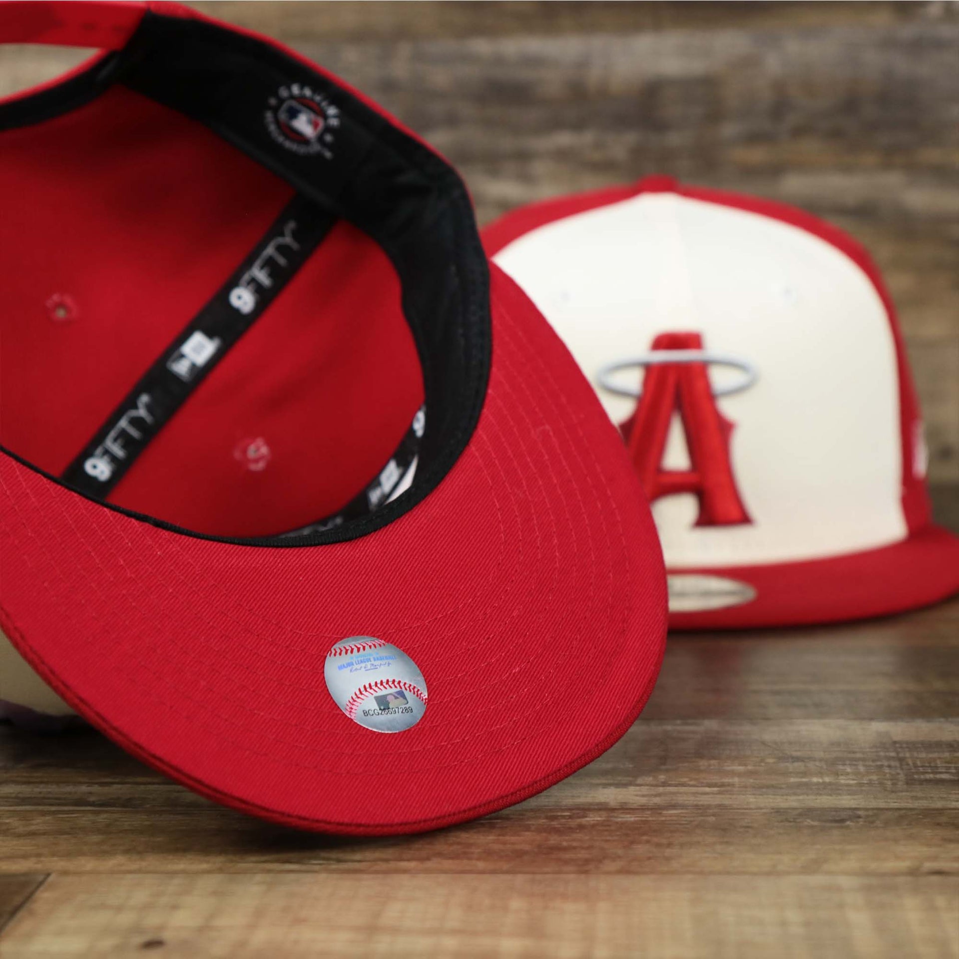 The undervisor on the Anaheim Angles 2021 City Connect 9Fifty Snap Cap | New Era White and Red