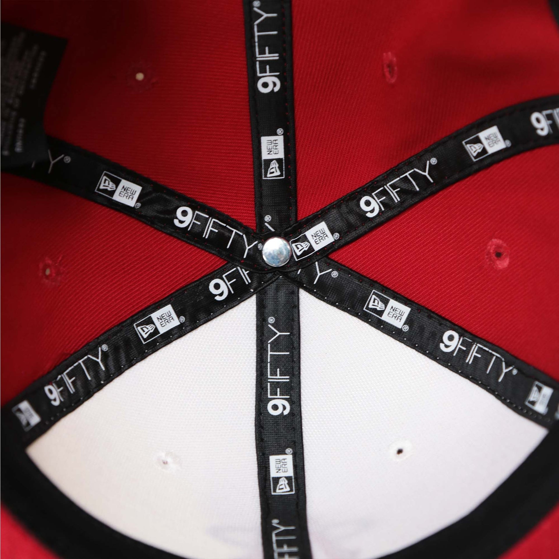 The inside of the Anaheim Angles 2021 City Connect 9Fifty Snap Cap | New Era White and Red