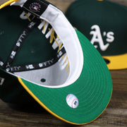 The Green Undervisor on the Oakland Athletics MLB Side Font Green Bottom 9Fifty Snapback Cap | Black Snap Cap