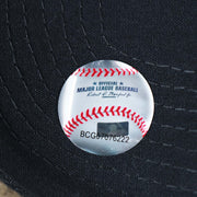 The MLB Baseball Sticker on the New York Yankees 2022 4th of July Stars And Stripes 39Thirty | New Era Navy OSFM