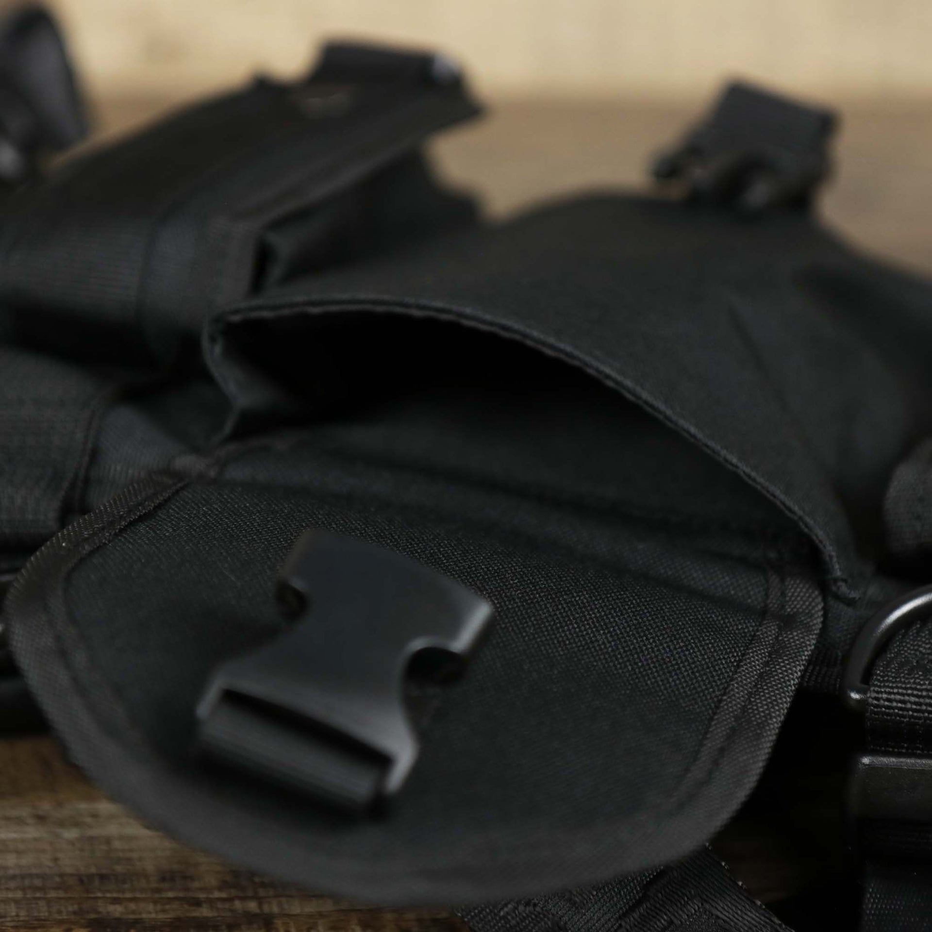 The clasp on the Streetwear Tactics Chest Bag Utility Vest | Official Black