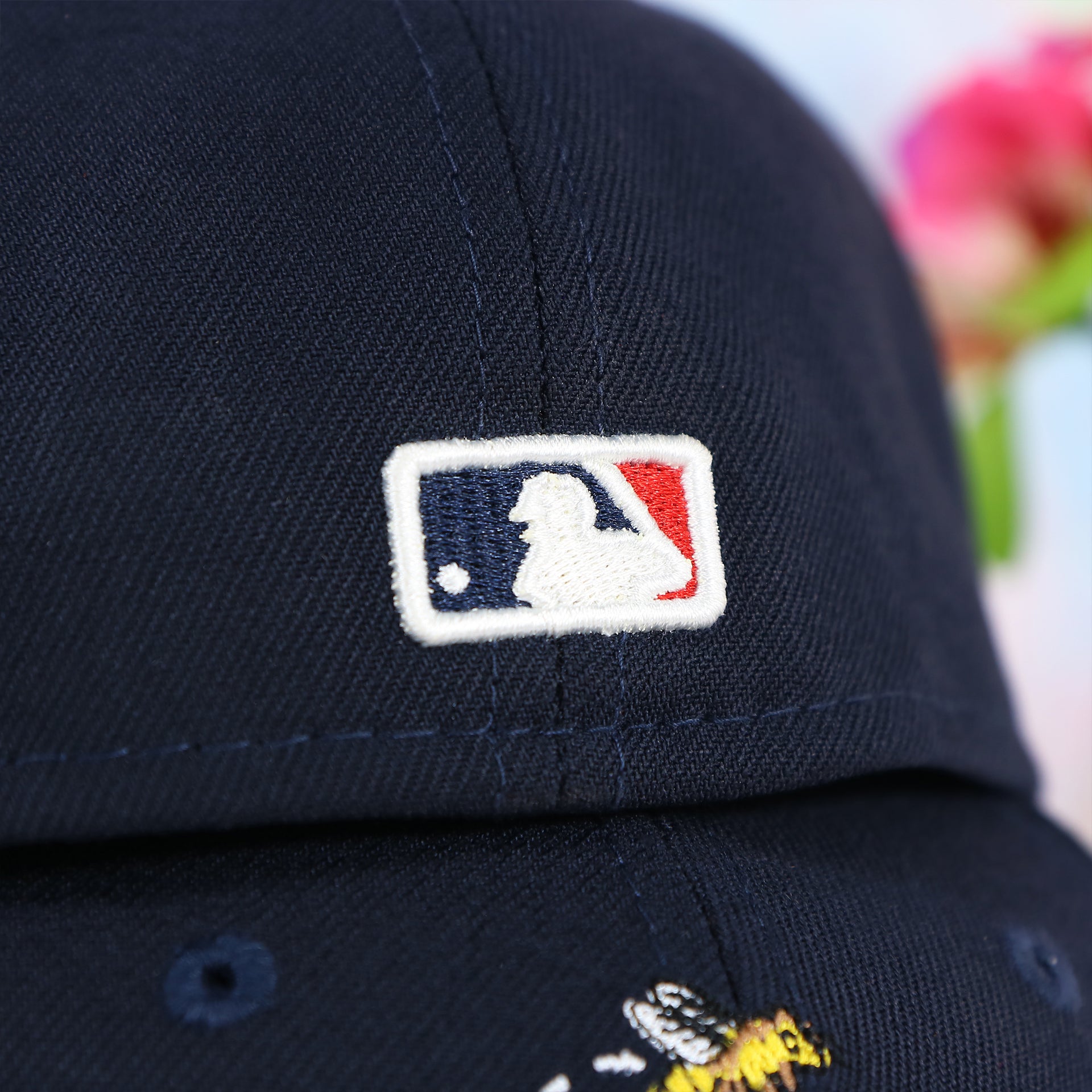 Atlanta Braves Floral Print Undervisor Spring Embroidery 59Fifty Fitted Cap | Navy Blue 59Fifty Cap
