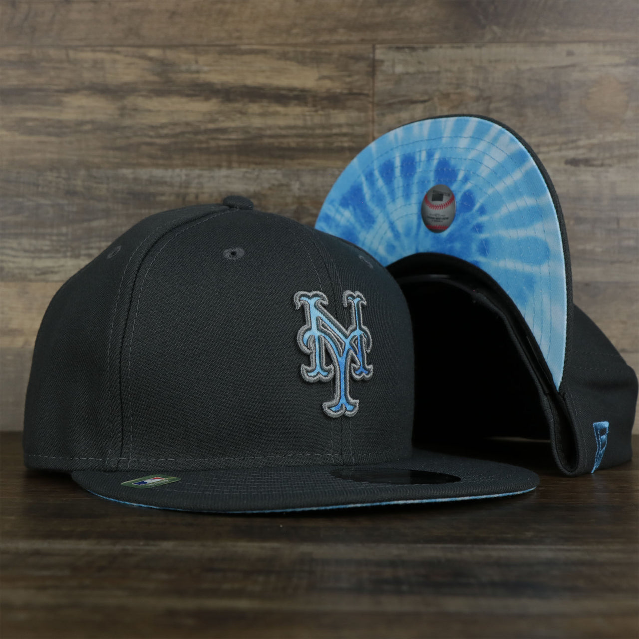 The Los Angeles Dodgers 2022 Father's Day On-Field 9Fifty Snapback | Gray