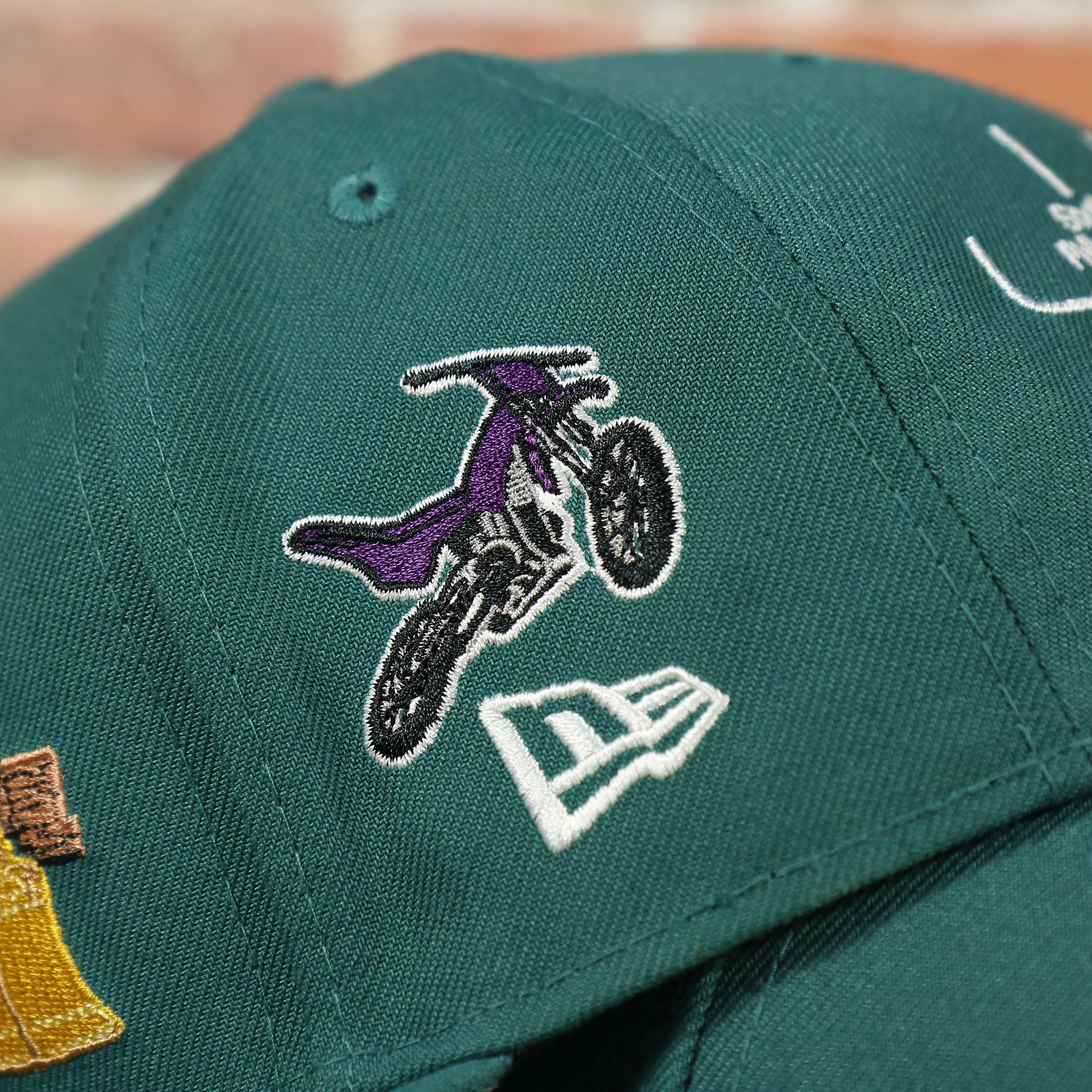 motorcycle side patch on the Philadelphia Eagles City Transit All Over Side Patch Gray Bottom 59Fifty Fitted Cap