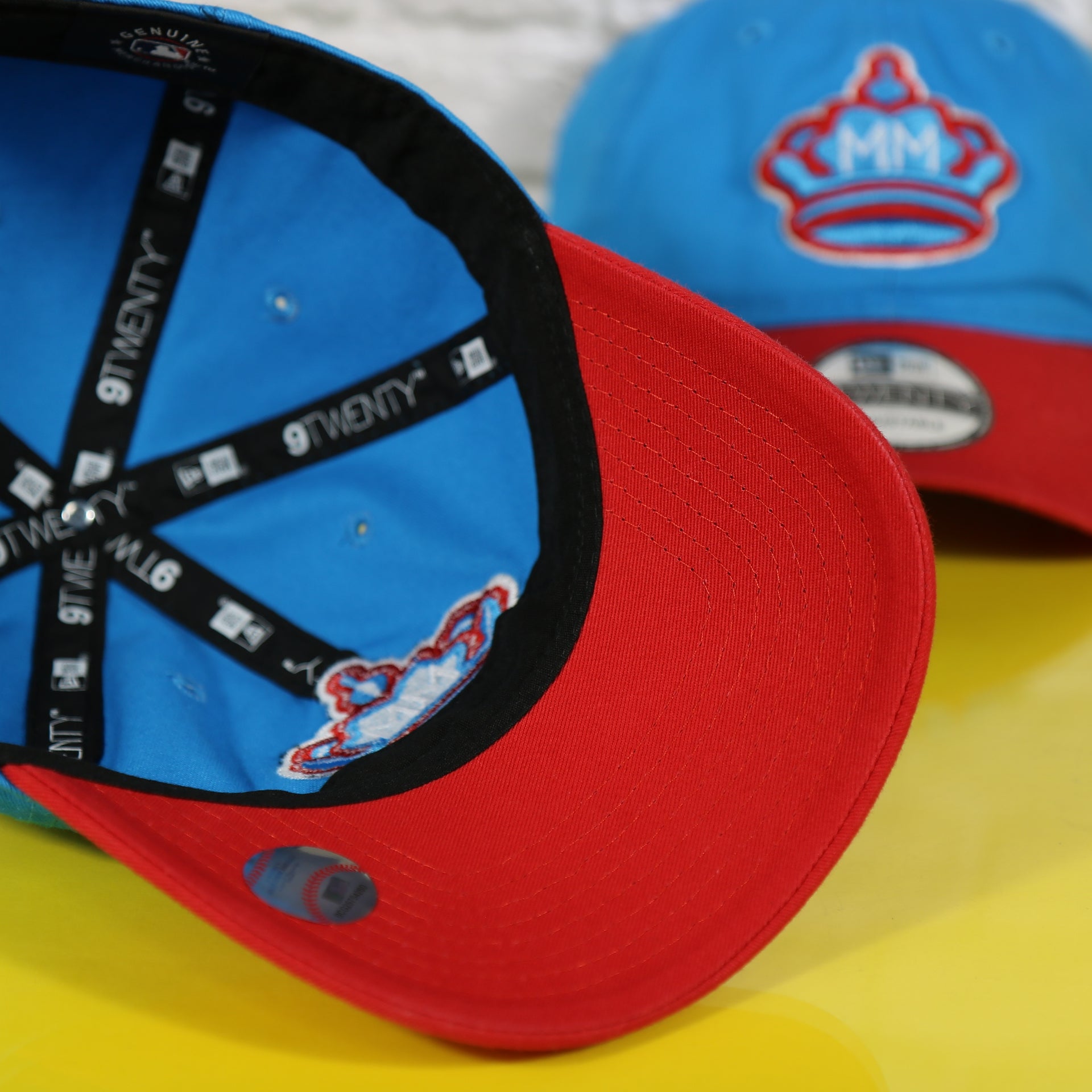 red undervisor on the Miami Marlins MLB City Connect 2021 On-Field Side Patch 9Fifty Snapback | Blue