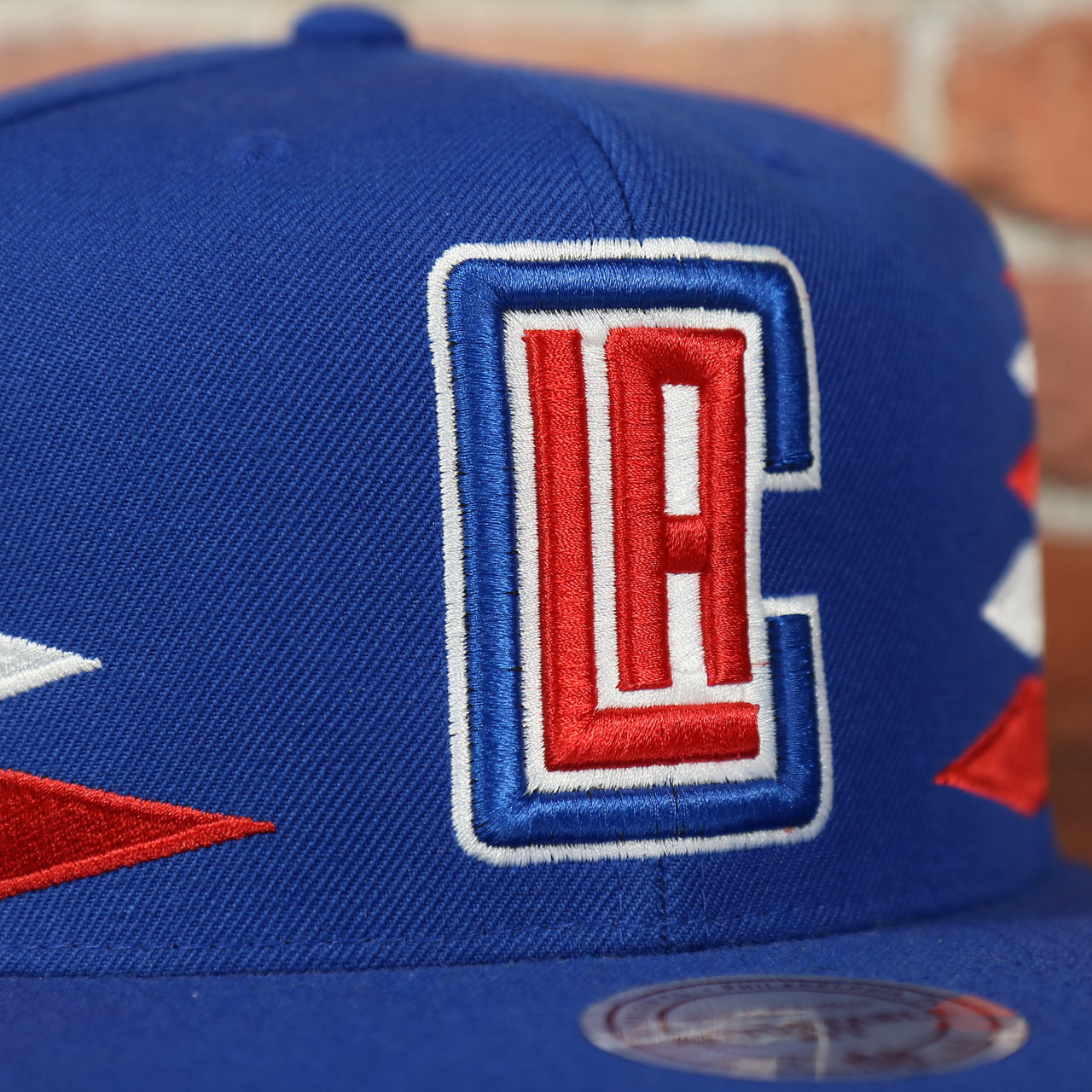 clippers logo on the Los Angeles Clippers Diamond Spikes Blue Snapback Hat