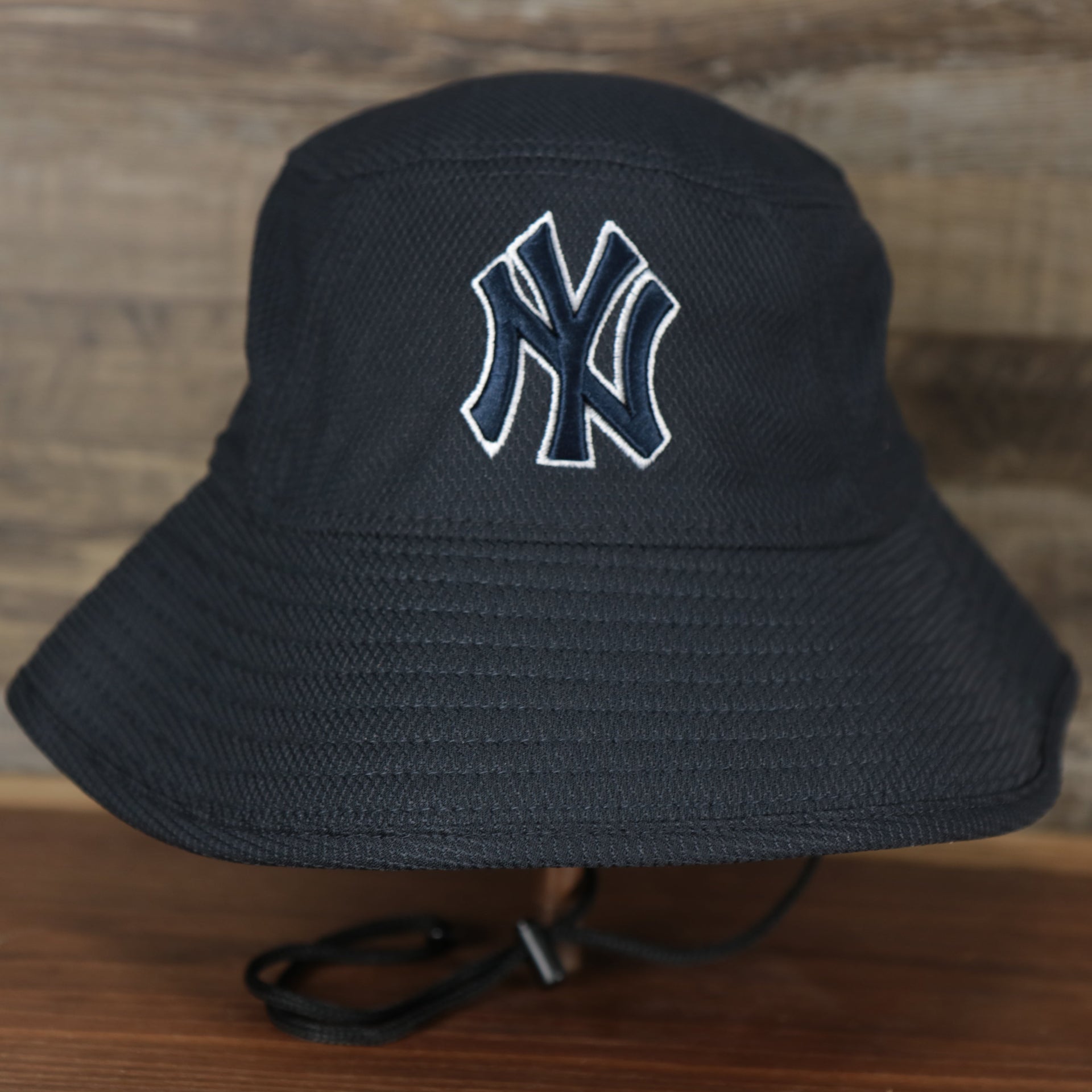 The front of the New York Yankees MLB 2022 Spring Training Onfield Bucket Hat