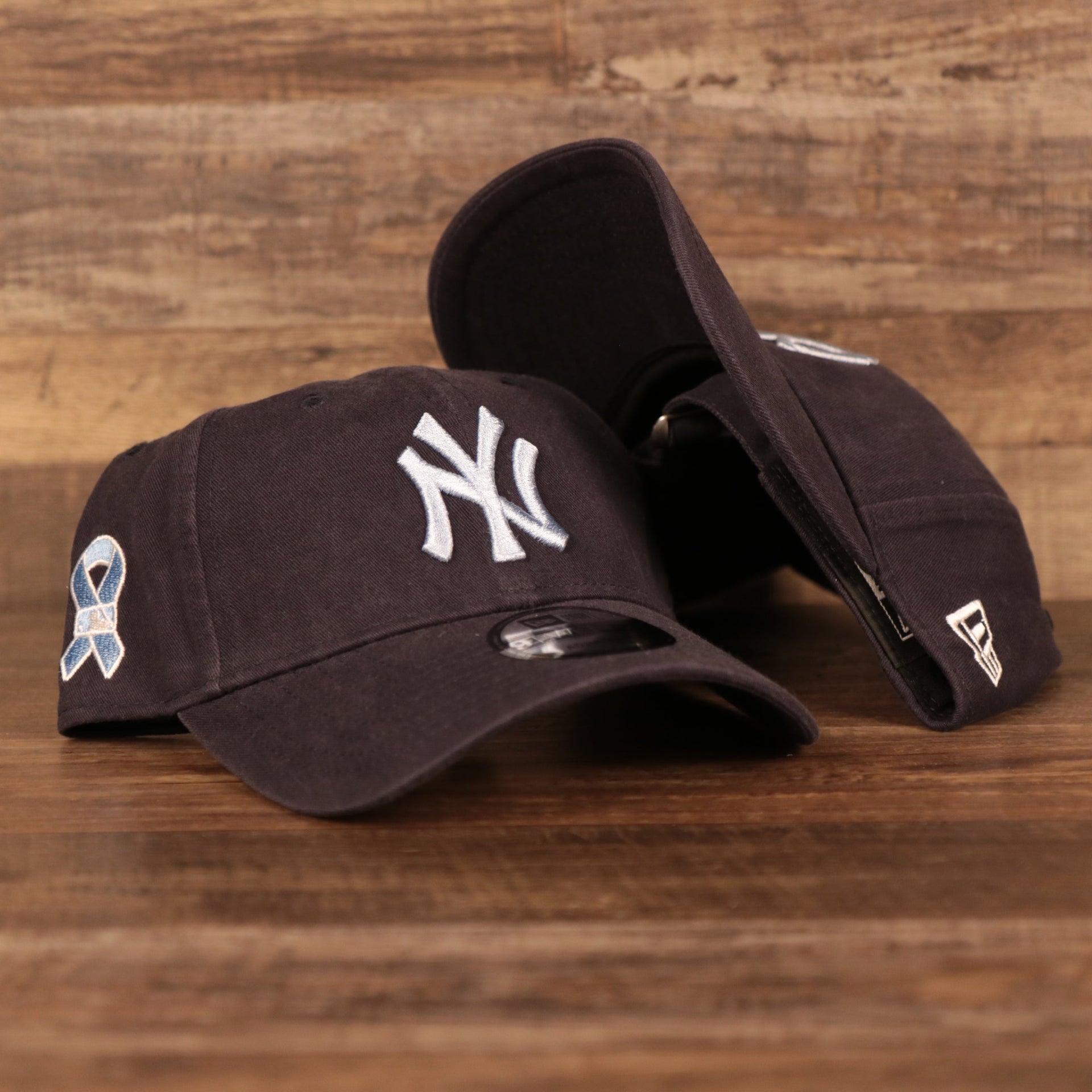 The Yankees navy blue  New Era fathers day 2021 920 dad hat has the light blue logo on the front side