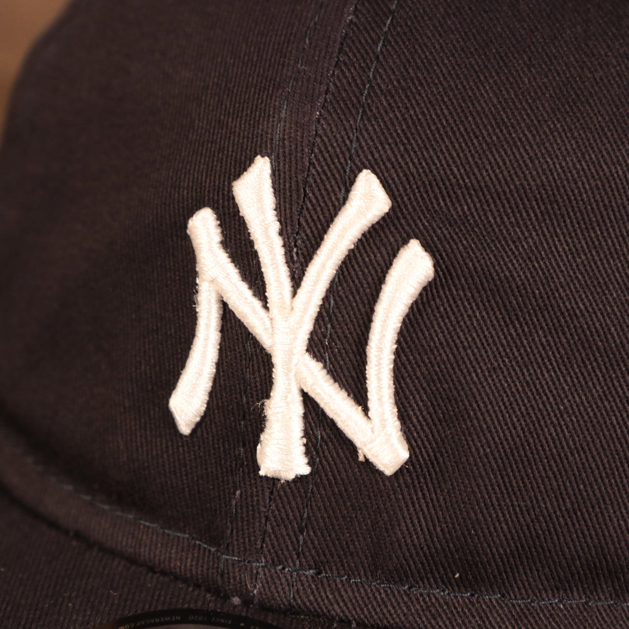 The Yankees logo on the Infant New York Yankees My 1st 920 Dad Hat | New Era Navy