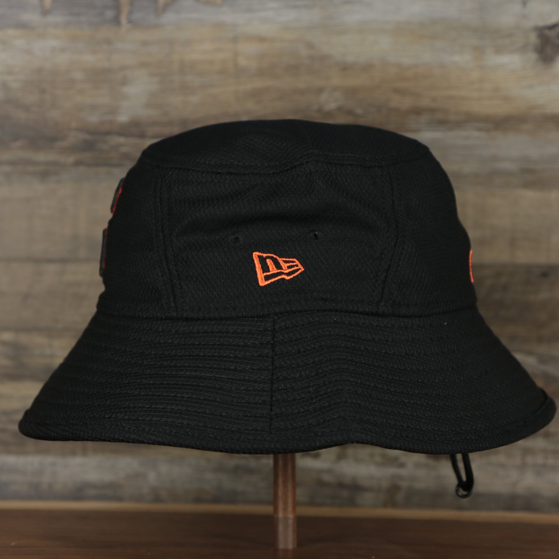 The wearer's left on the San Francisco Giants MLB 2022 Spring Training Onfield Bucket Hat