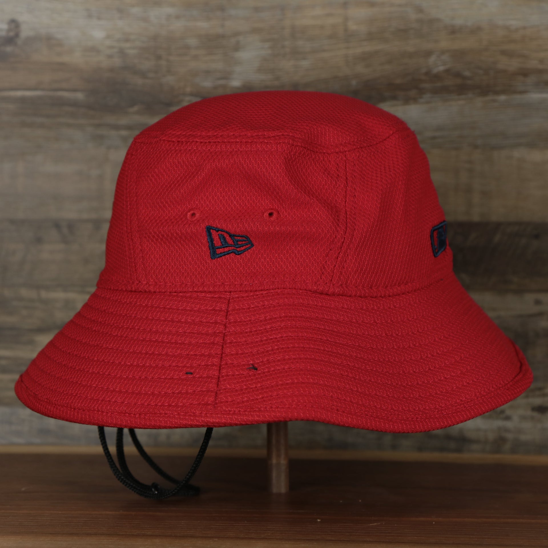 The wearer's left on the Washington Nationals MLB 2022 Spring Training Onfield Bucket Hat