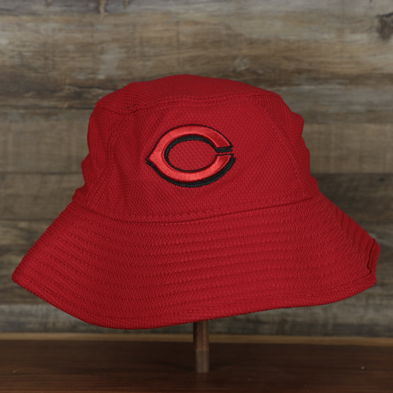 The Cincinnati Reds MLB 2022 Spring Training Onfield Bucket Hat