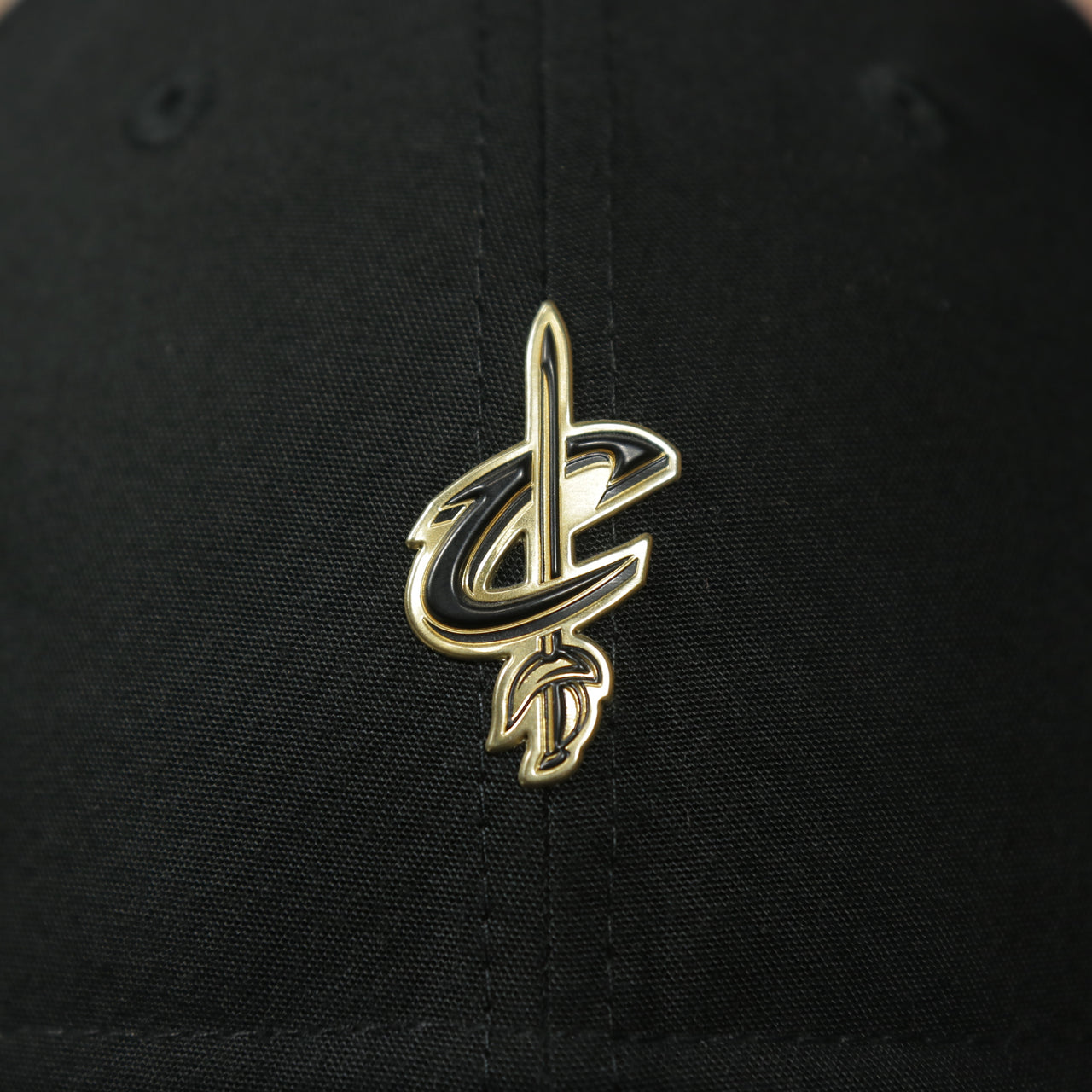 cavaliers logo on the Cleveland Cavaliers 2017 NBA On Court Player Worn Black and Gold 920 Dad Hat