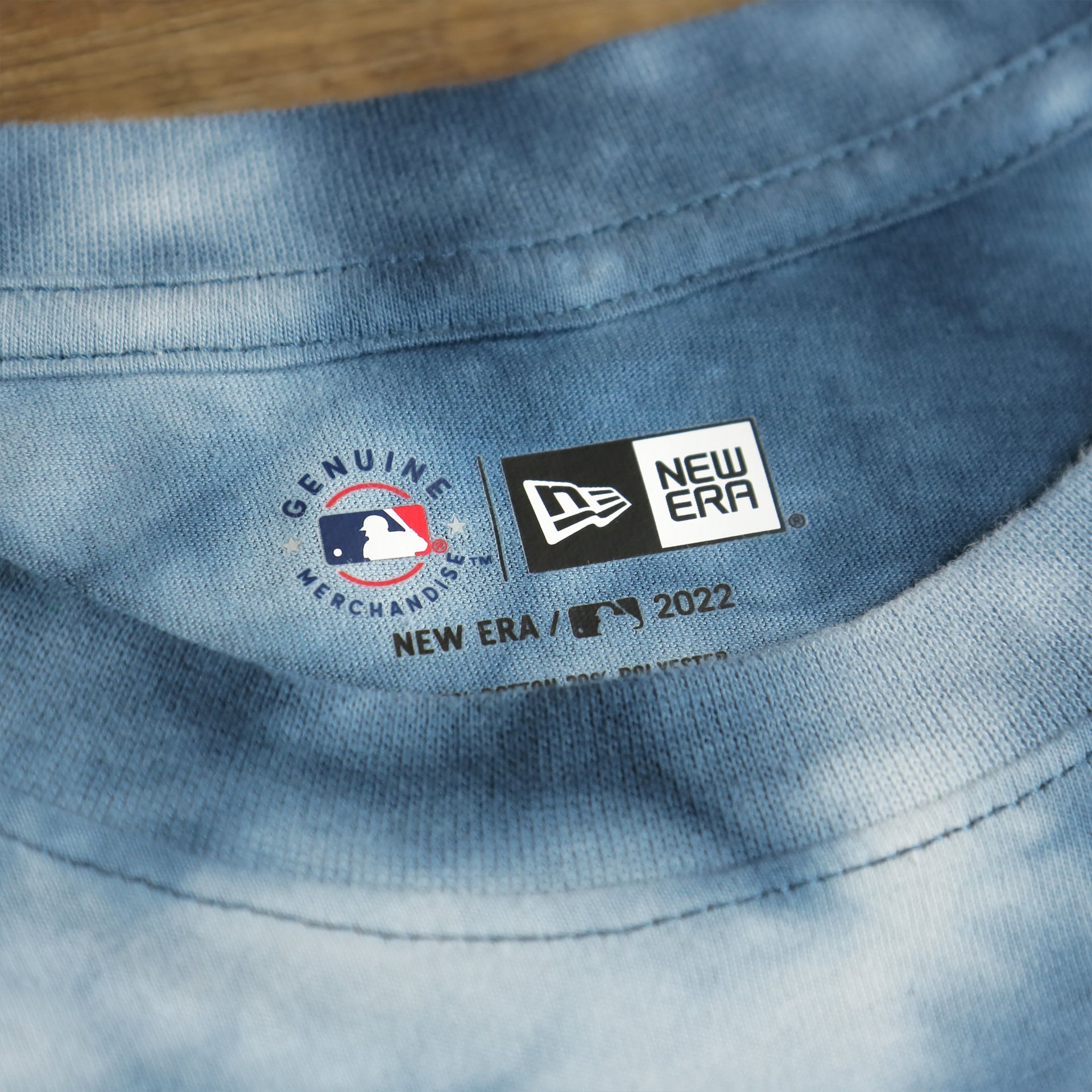 new era label on the Youth New York Yankees Tie Dye T-Shirt | New Era Navy