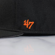 47 brand logo on the front of the New York Mets Sure Shot Captain Side Patch Black Snapback | OSFM