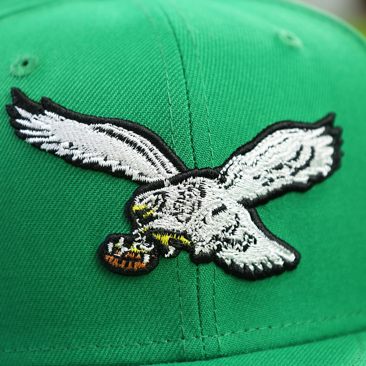 throwback eagles logo on the 1999 Hawaii Pro Bowl Throwback Philadelphia Eagles 59Fifty Side Patch Fitted | Black Bottom, Kelly Green