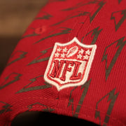 nfl logo on the Tampa Bay Buccaneers x Gatorade Red 9Fifty Grey Bottom Snapback