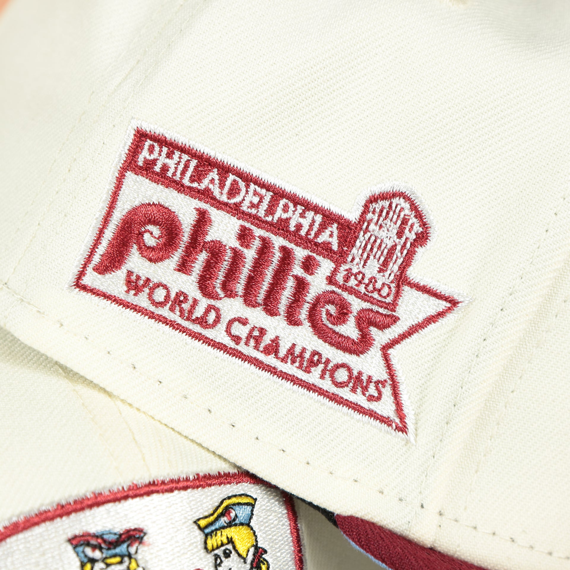 1980 world champions side patch on the Phil and Phyllis Quakers Cooperstown World Champions Retro Philadelphia Phillies 59Fifty Fitted Cap | New Era Off White 59Fifty