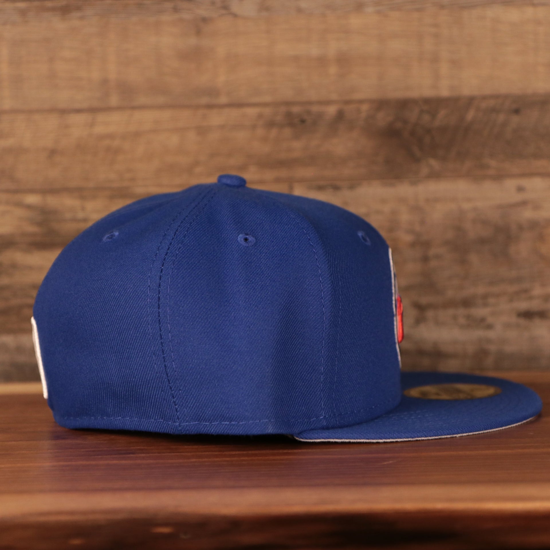 wearer's right of the Philadelphia 76ers Grey Bottom | Royal Blue 59Fifty Fitted Cap