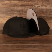 Philadelphia Phillies Black on Black Tonal Grey Bottom 9Fifty Snapback Hat