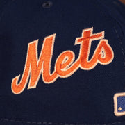 Close up of the Mets script wordmark on the back of the New York Mets "Patch Pride" All Over Gray Bottom Side Patch 59Fifty Fitted Cap