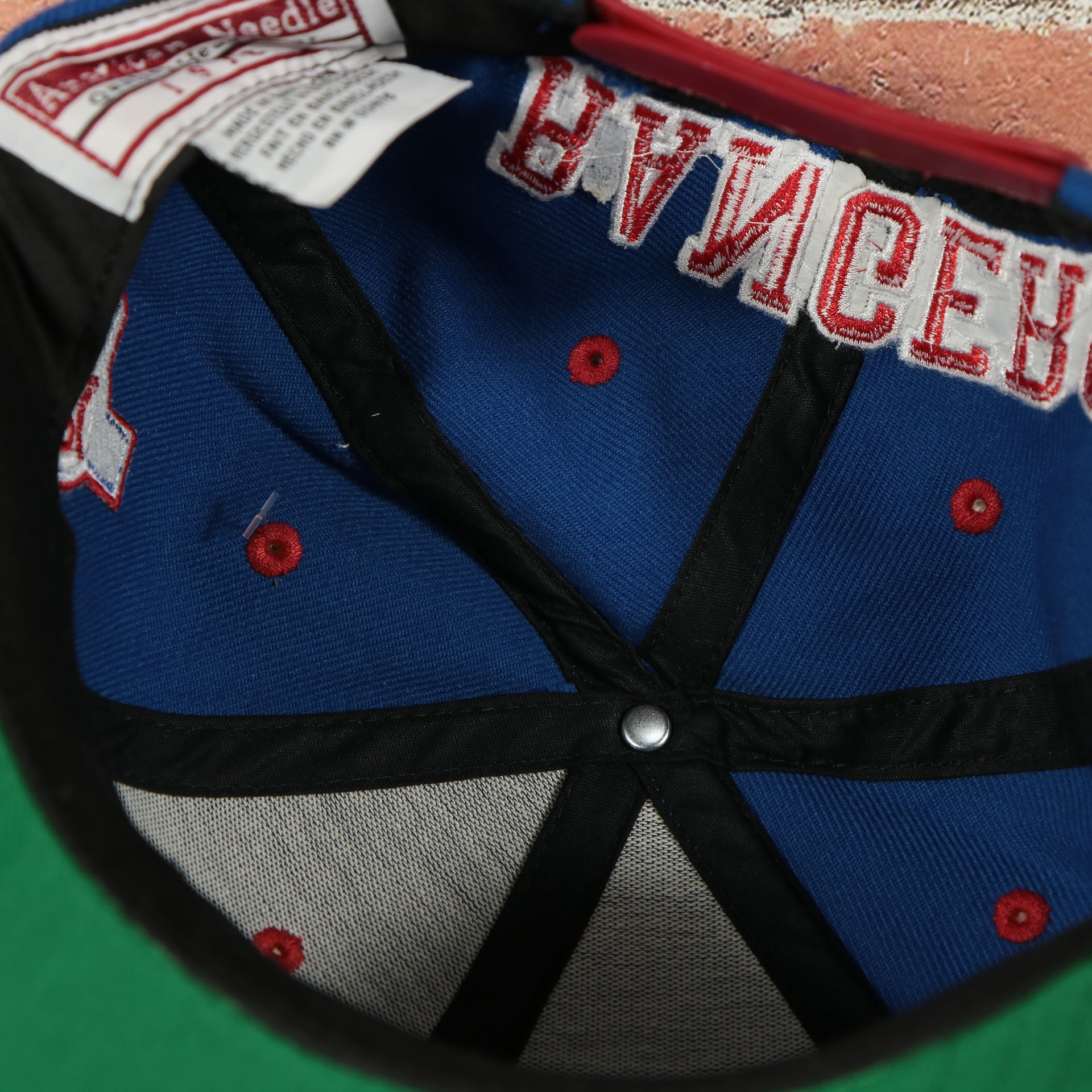 inside of the Cooperstown Texas Rangers Blockhead Green Bottom | Two tone Blue on Red Snapback Hat