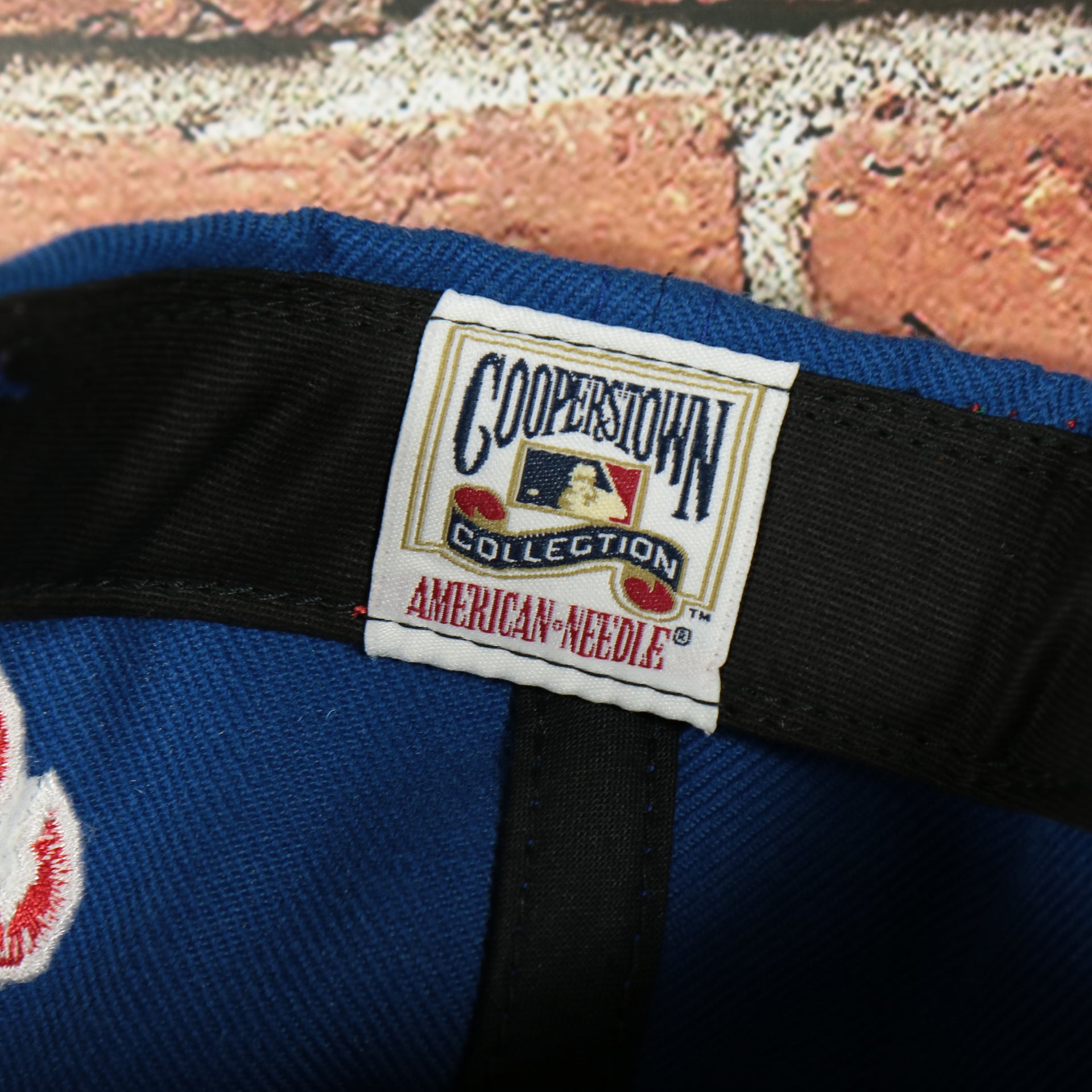 cooperstown label on the Cooperstown Texas Rangers Blockhead Green Bottom | Two tone Blue on Red Snapback Hat