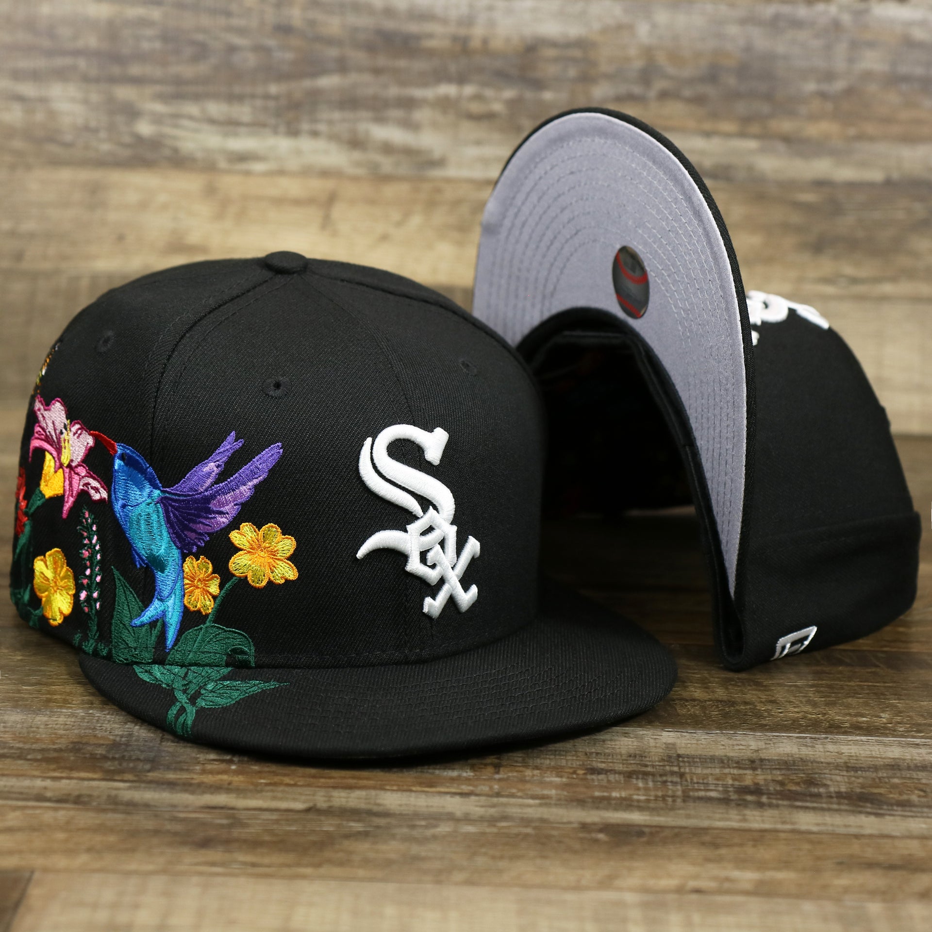The Chicago White Sox Gray Bottom Bloom Spring Embroidery 59Fifty Fitted Cap | Black 59Fifty Cap