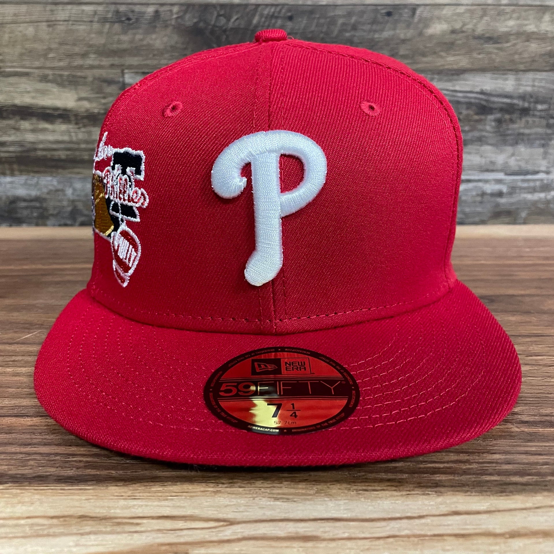 Front of the Philadelphia Phillies "City Cluster" Side Patch Gray Bottom Red 59Fifty Fitted Cap
