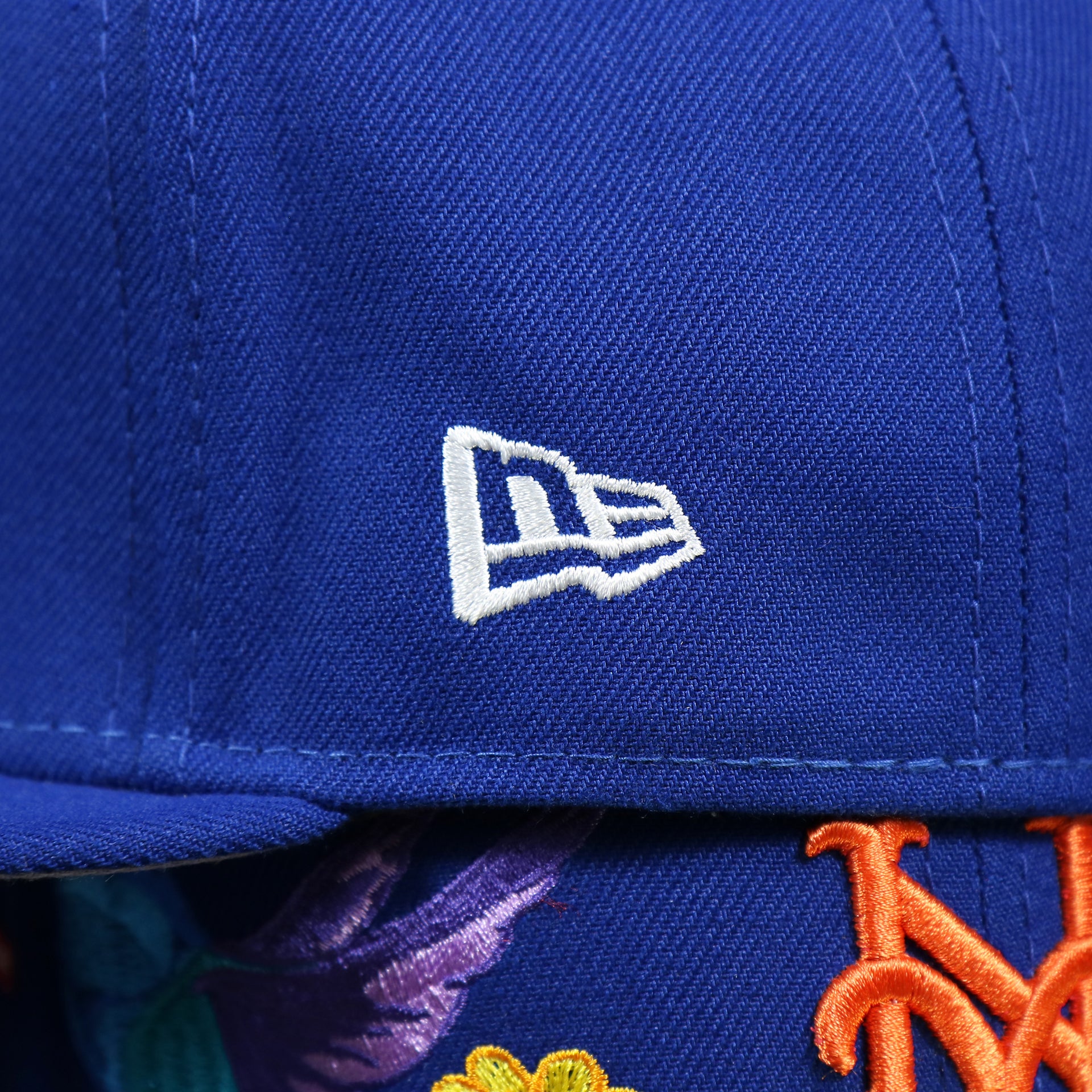 The New Era Logo on the New York Mets Gray Bottom Bloom Spring Embroidery 59Fifty Fitted Cap | Royal Blue 59Fifty Cap