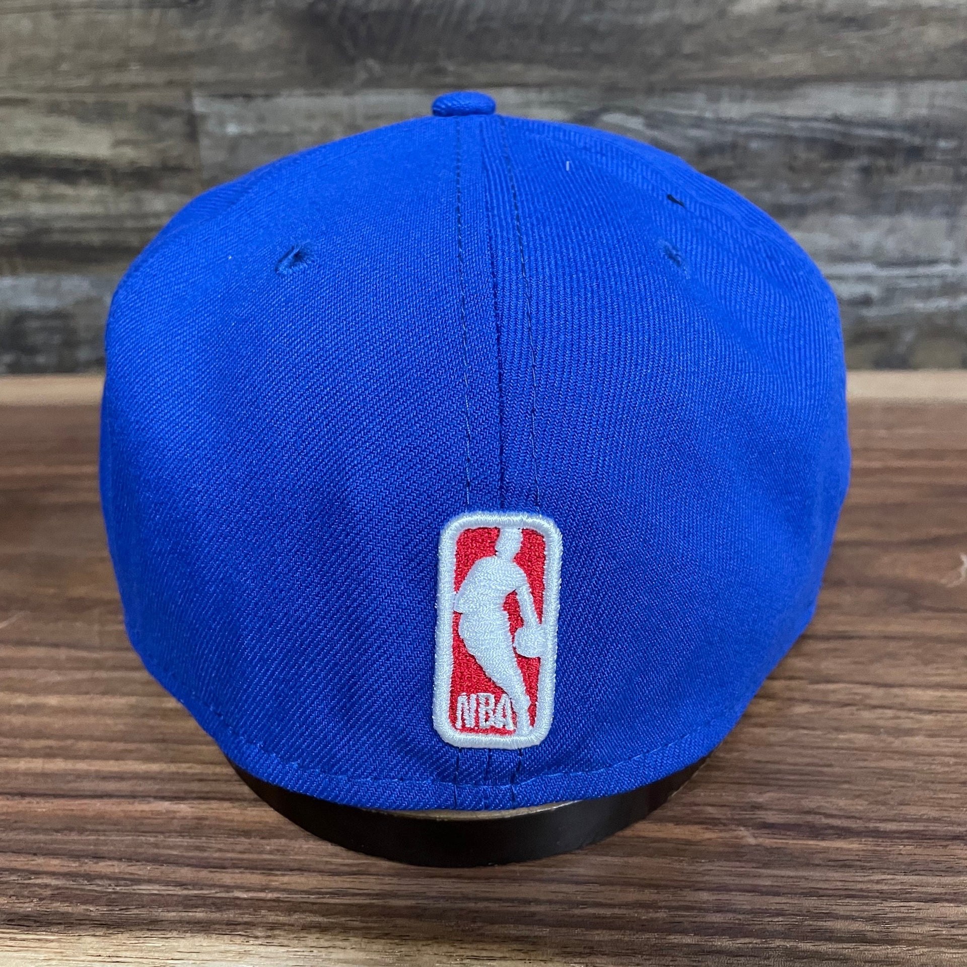 Back of the Philadelphia 76ers "City Cluster" Side Patch Gray Bottom Royal 59Fifty Fitted Cap