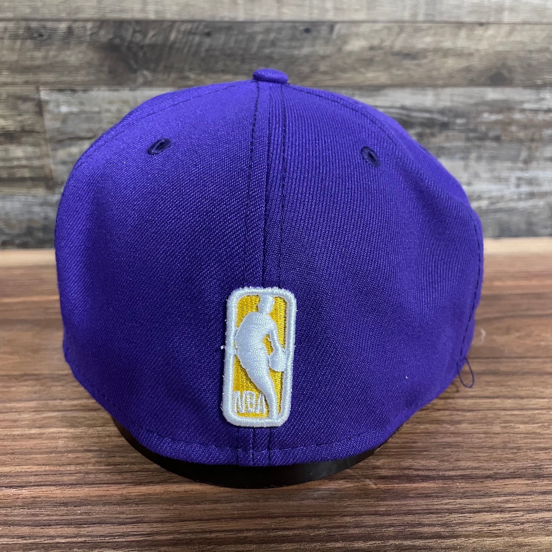 Back of the Los Angeles Lakers "City Cluster" Side Patch Gray Bottom Purple 59Fifty Fitted Cap