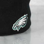 eagles logo on the Philadelphia Eagles Vintage Script '47 Brand Contender Flexfit Cap